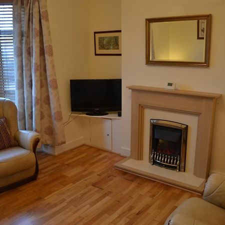 Entire 3 Bedroom House Near Caerphilly Station Eksteriør billede